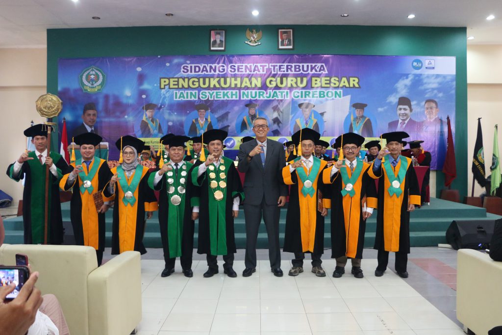 Rektor IAIN Cirebon, Perkuat Posisi Lima Guru Besar di FITK