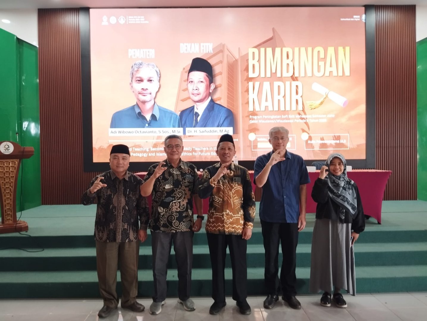 FITK UIN Siber Syekh Nurjati Cirebon Bekali 736 Calon Wisudawan Hadapi Dunia Kerja di Era AI